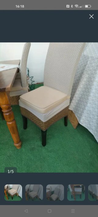 Mesa y sillas de  Comedor Madera Maciza Estilo Bal