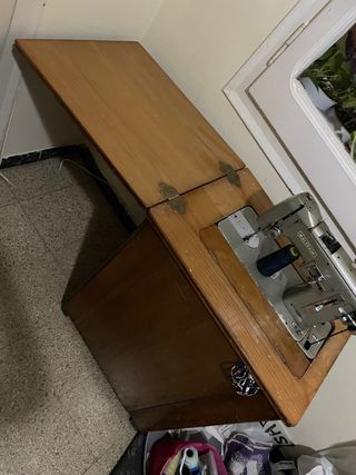 Máquina de coser Wertheim