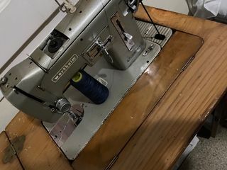 Máquina de coser Wertheim