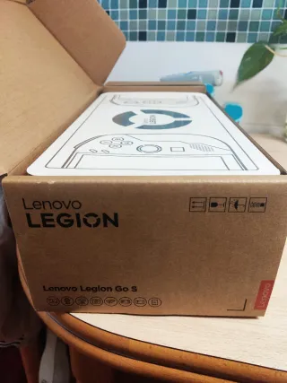 Lenovo Legion Go S (Z1 Extreme 1TB)