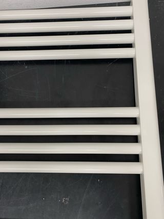 Secador de toallas blanco