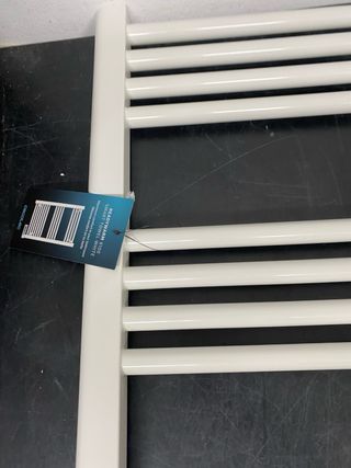 Secador de toallas blanco