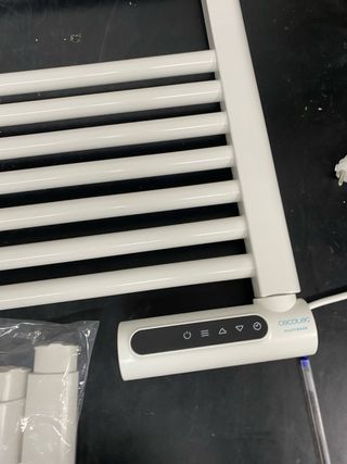 Secador de toallas blanco