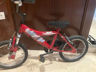 Bicicleta Rayo McQueen.Amortiguacion delantera