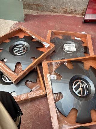 Tapacubos VW Beetle 18 5C0 601 145 C