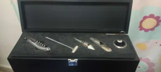 Caja de vino SFC con accesorios
