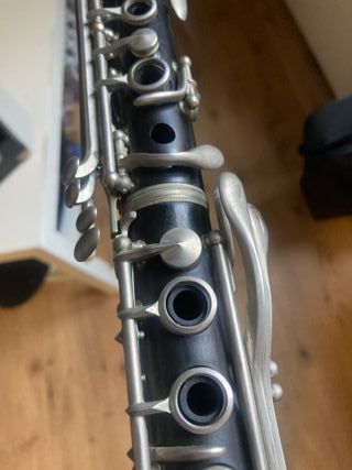 Clarinete Normandy 4 Madera (para reparar)