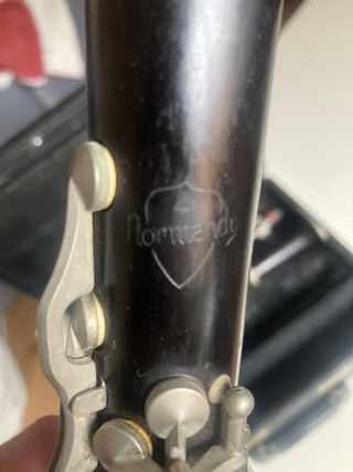 Clarinete Normandy 4 Madera (para reparar)