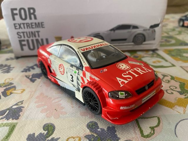 Scalextric Vauxhall Opel Astra Coche de Carreras.