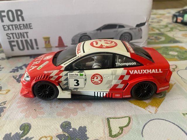 Scalextric Vauxhall Opel Astra Coche de Carreras.