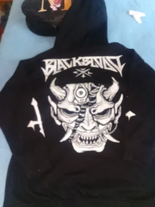 Sudadera Black Blood con cordones