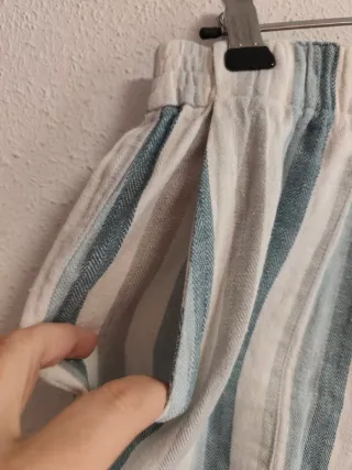 Bermudas de chica talla S de Cortefiel.