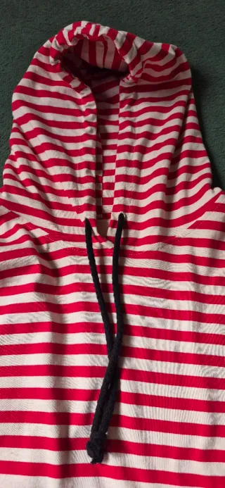 Conjunto Sudadera y Falda Rayas Rojo/Blanco