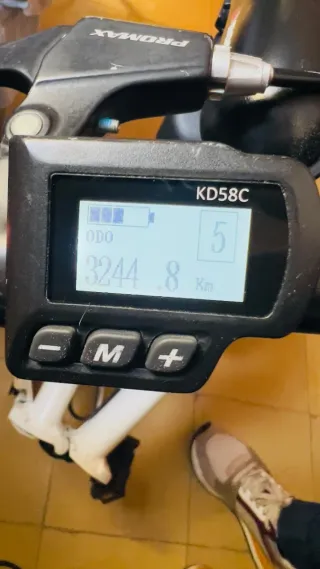 Bici Eléctrica Blanca