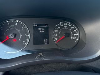 Nissan Interstar 2023