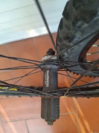 Ruedas Mavic 117 26" con bujes Shimano M-495