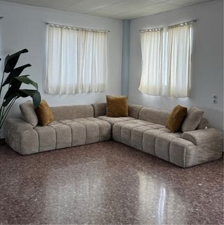 Sofa rinconera +6 cojines económica