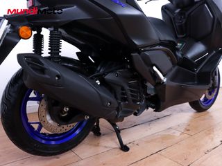 YAMAHA X-MAX 125