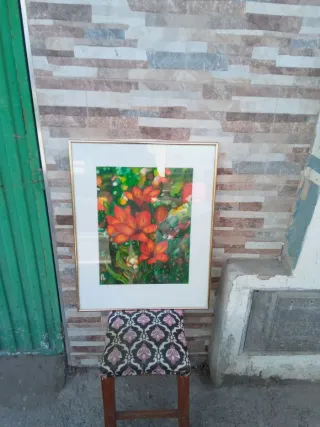 Cuadro de flores naranjas y verdes