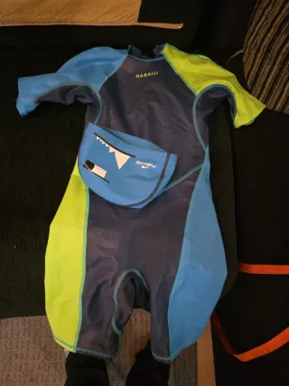 Bañador y gorro natación Nabaiji