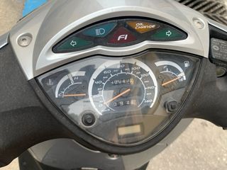 Honda 153cc Scooter Plata/Marrón