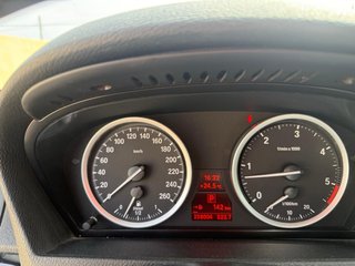 BMW X6 2012