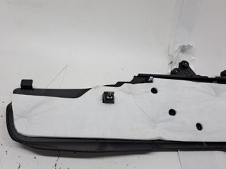 PLASTICO FORD KUGA 489657