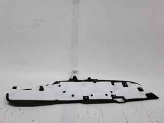 PLASTICO FORD KUGA 489657