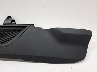 PLASTICO FORD KUGA 489657