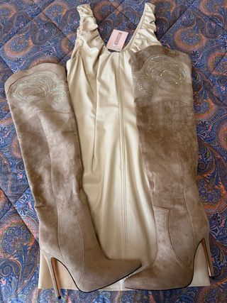 Stivali scamosciati sopra al ginocchio, Overknee