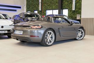 Porsche 718   Boxster