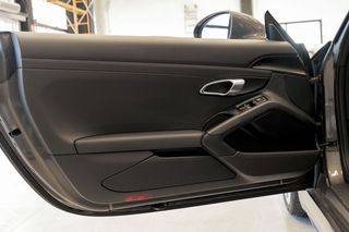 Porsche 718   Boxster