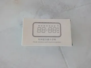 Altavoz Inalámbrico Reloj Negro