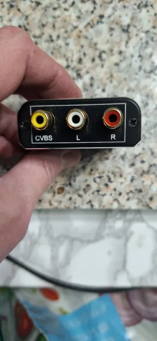 Adattatore Techole AV to HDMI 1080P