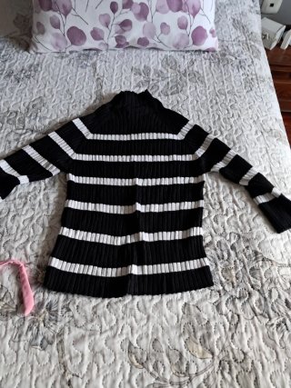 Lote ropa 1: "Básic Chic & Entretiempo" 9 prendas"