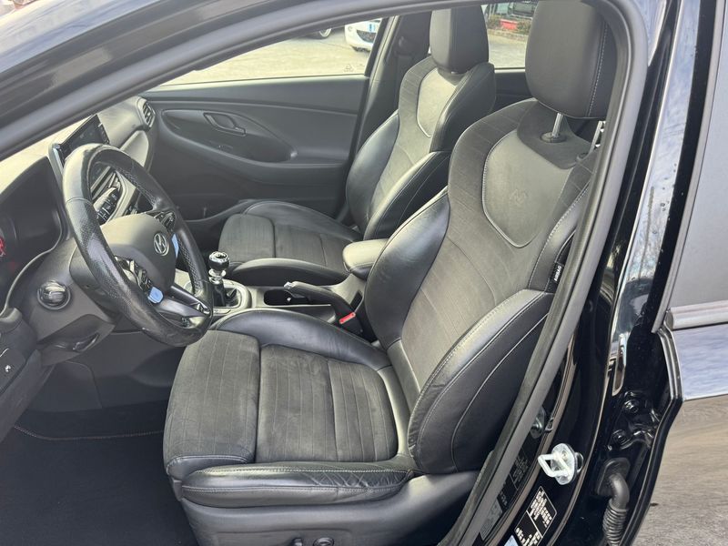Hyundai i30 2019, foto 11