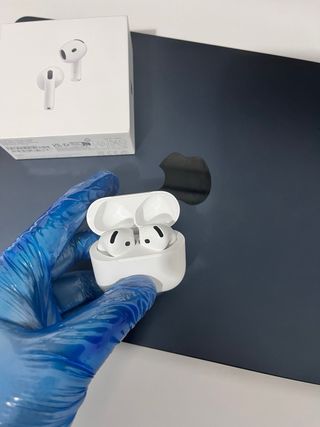 AirPods 4 ANC Bianchi