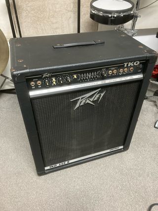 Peavey TKO 115 S Amplificador Bajo