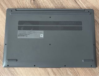 Lenovo IdeaPad Slim 3