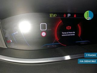 Peugeot 5008 Hybrid 1.2 Allure Pack eDCS6 100 kW (136 CV)