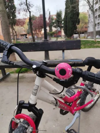 Bicicleta infantil 20 rosa y blanca