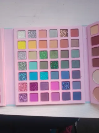 MAGIC STUDIO Paleta de Sombras