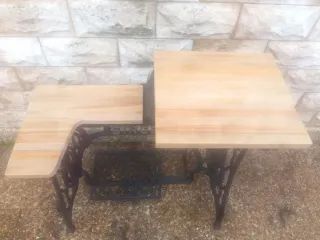 Mesa de coser Singer Zapatero con madera de  haya