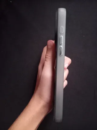 Funda iPhone 17 Pro Max Stone Island – Nueva