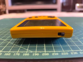 Game Boy Pocket Amarilla SIN PANTALLA