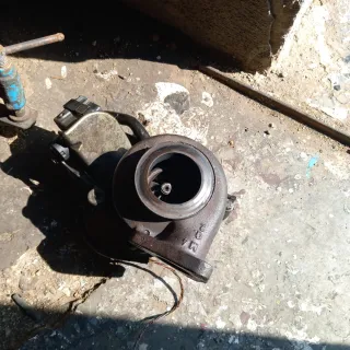 2 Turbos Mercedes Benz 400 v8