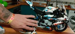 Lego Technic Moto BMW 42130 Réplica