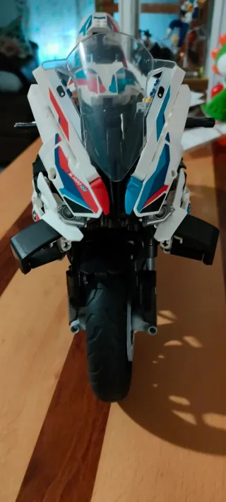 Lego Technic Moto BMW 42130 Réplica