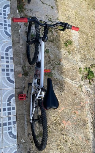 Bicicleta Montaña Btwin 24 Blanca