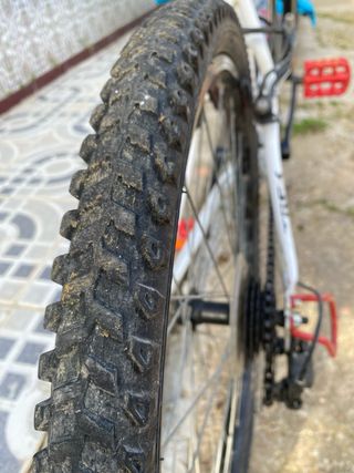 Bicicleta Montaña Btwin 24 Blanca